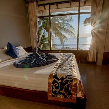 Lagoon Ngapali Beach Lodge Экстерьер фото